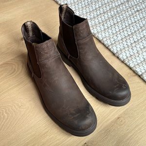 UGG Men's Biltmore Chelsea size 11.5